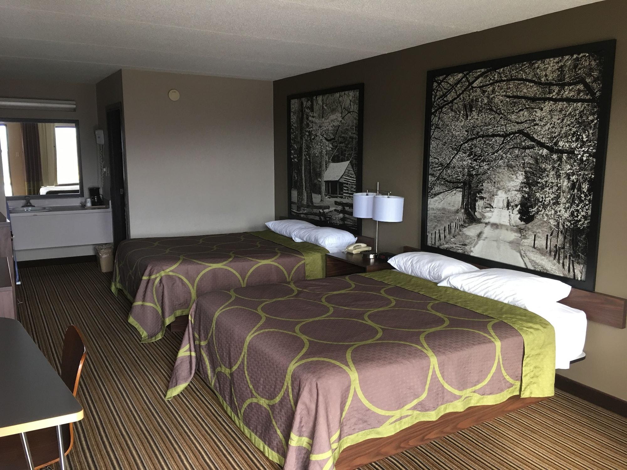 Super 8 By Wyndham Knoxville North/Powell Екстериор снимка